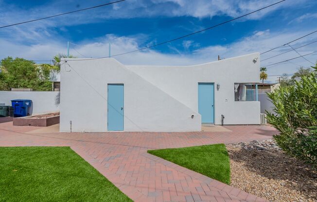 2316 E. 4th St.