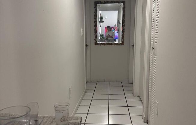 2 beds, 1 bath, 521 sqft, $1,840, Unit 114