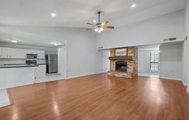 3905 WINDFLOWER LN