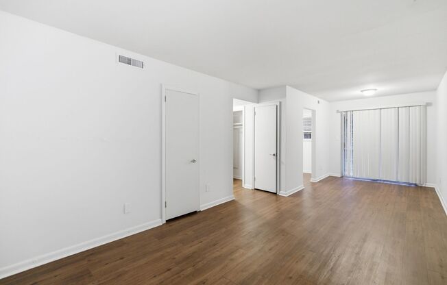 1 bed, 1 bath, 675 sqft, $955, Unit 3417