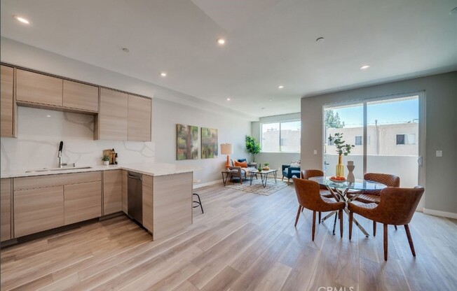 4 beds, 3 baths, 1,680 sqft, $3,995, Unit 302