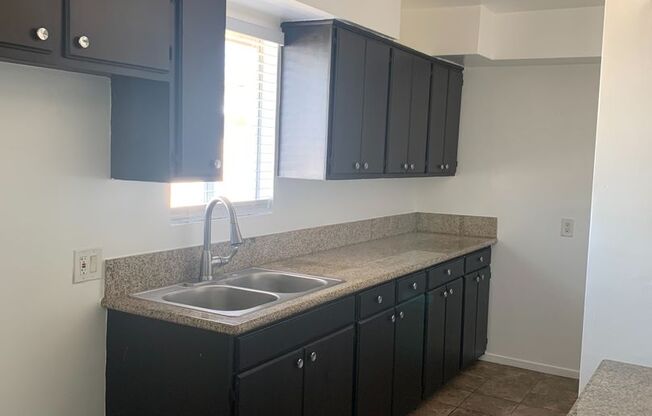 836 W Beach Ops