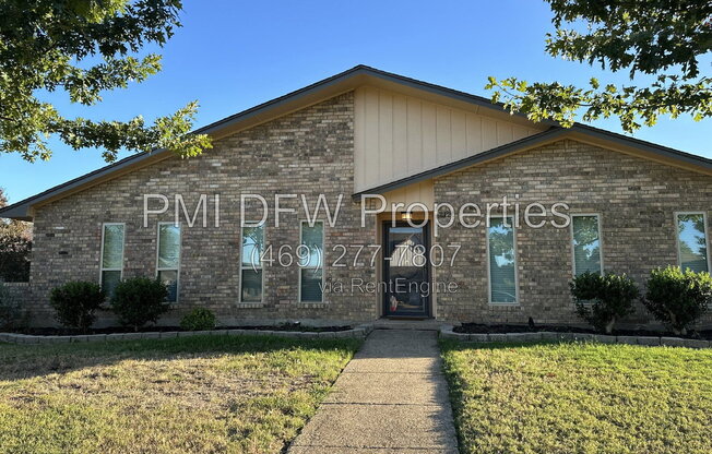 2120 BLOSSOM LN