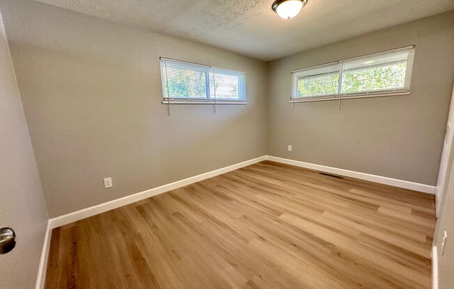 3 beds, 1 bath, $1,545