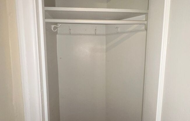 1 bed, 1 bath, 617 sqft, $1,850, Unit Wellington 902