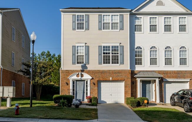 128 Ruby Walk