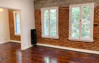 Studio, 1 bath, 425 sqft, $1,650, Unit 209