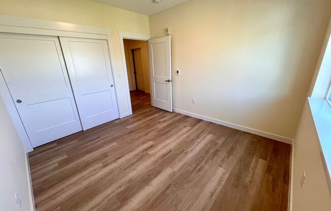 2 beds, 1 bath, $1,910, Unit A209