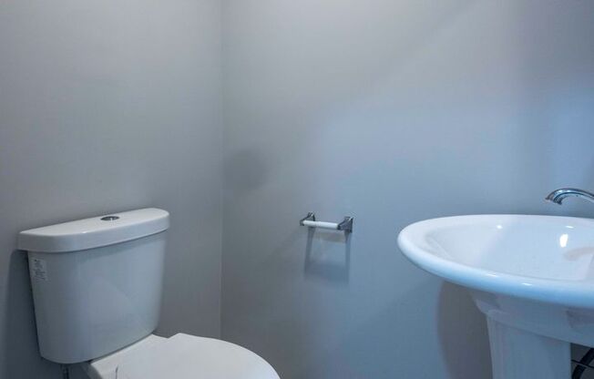 Charming 2Bed/1.5Bath in Westport, MD!
