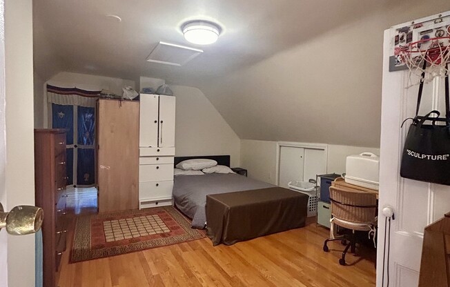 4 beds, 2 baths, 1,500 sqft, $4,000, Unit 2
