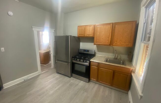 1 bed, 1 bath, $850