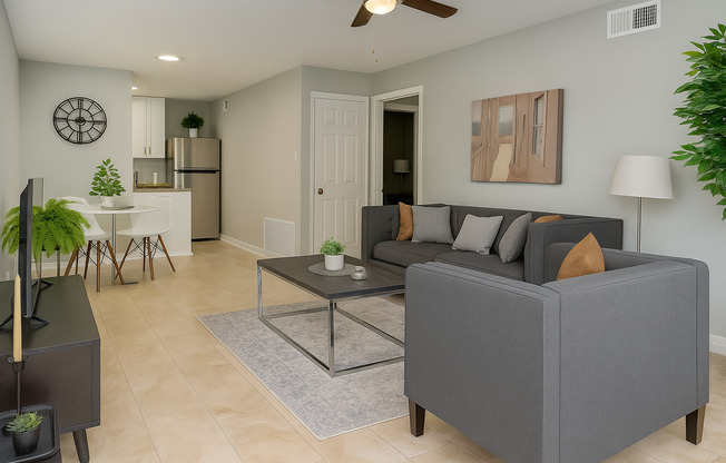 3316 N MacGregor