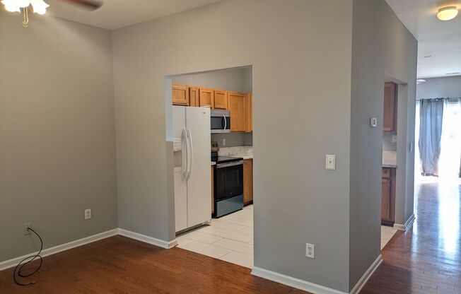 2 beds, 2.5 baths, $1,650