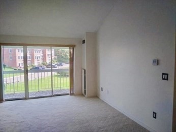 2 beds, 2 baths, 1,100 sqft, $3,000, Unit 401