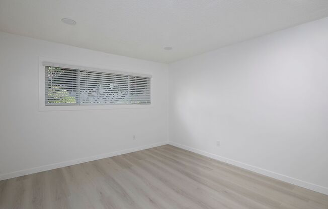 2 beds, 2 baths, 1,246 sqft, $2,400, Unit 022