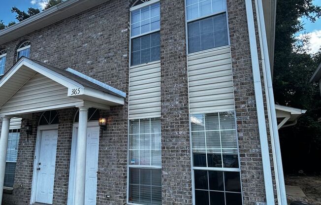 Spacious 3 BR 3 BA in Great Location!