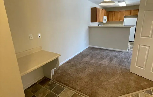 2 beds, 2 baths, 1,076 sqft, $1,390, Unit 5963308