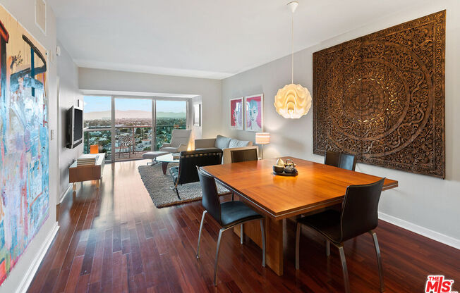 1 bed, 1.5 baths, 996 sqft, $4,595, Unit 1109