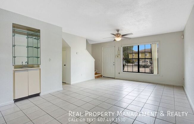 7481 BELLE RIV CT