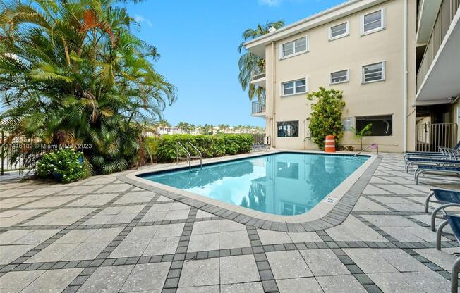 2600 S OCEAN DR