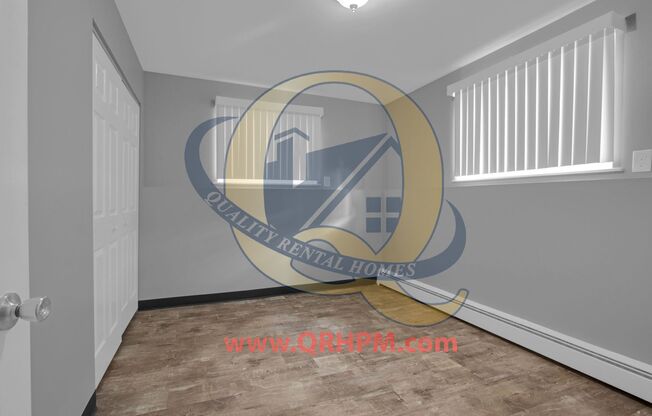 2 beds, 1 bath, $675, Unit 400 Poplar St. Unit #2