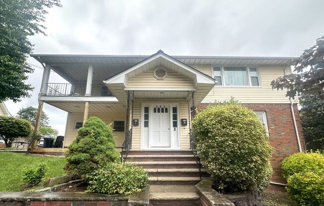 362 Palisades Avenue