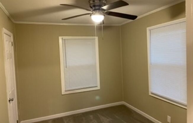2/1 in Gastonia, NC - $100 refundable key deposit required