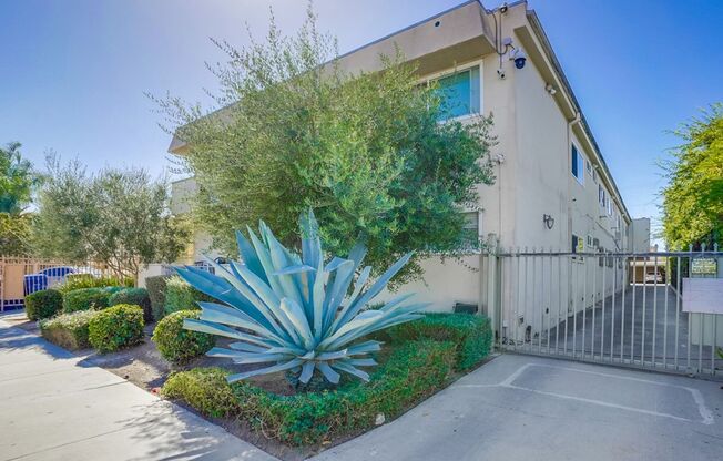 Gated, Mid‑Century Multi‑Family Property near Metro Access and Victoria Park