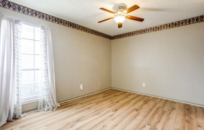 2 beds, 2 baths, $1,900, Unit # 22B