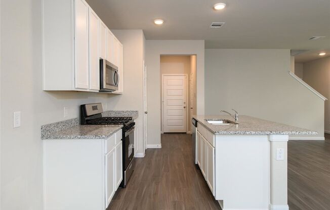 3 beds, 2.5 baths, 1,846 sqft, $1,950