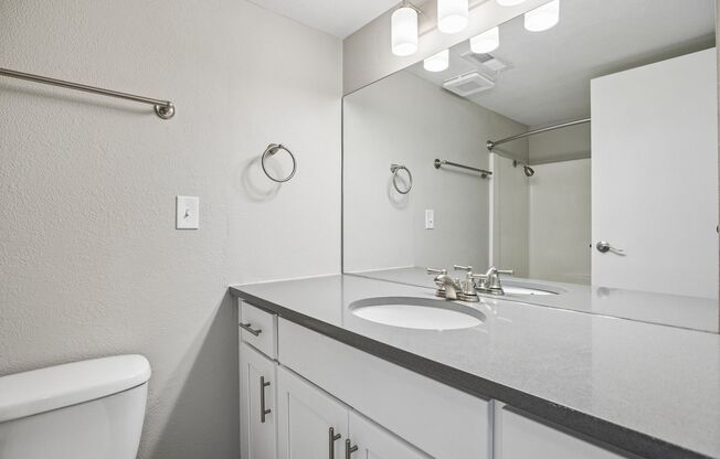 3 beds, 2 baths, 1,258 sqft, $1,813, Unit 24L