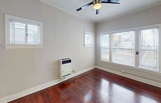 Studio, 1 bath, 400 sqft, $1,295, Unit 204