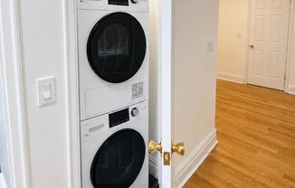 200 W 90 ST