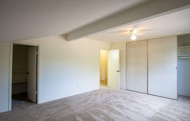 2 beds, 2 baths, $1,995, Unit 9120