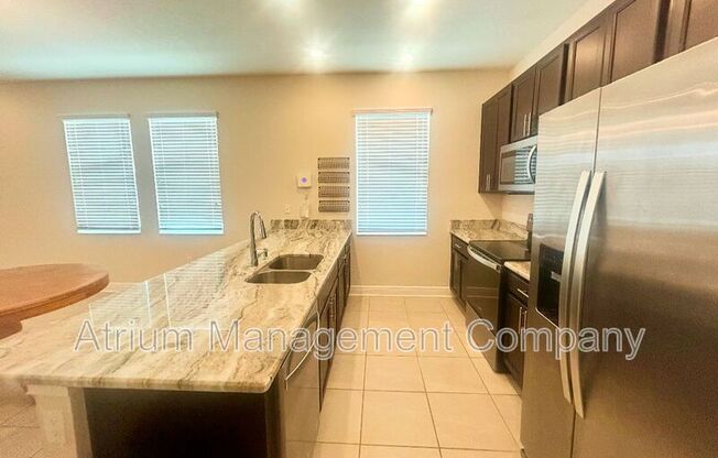 1750 19 ST S