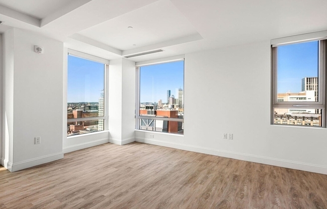 2 beds, 2 baths, 1,136 sqft, $4,850, Unit 701