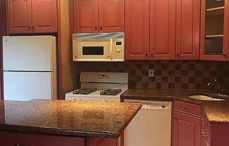 1 bed, 1 bath, $3,200, Unit 4R