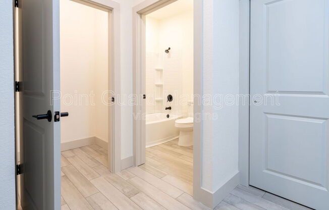 1 bed, 1 bath, 620 sqft, $1,050, Unit 2104