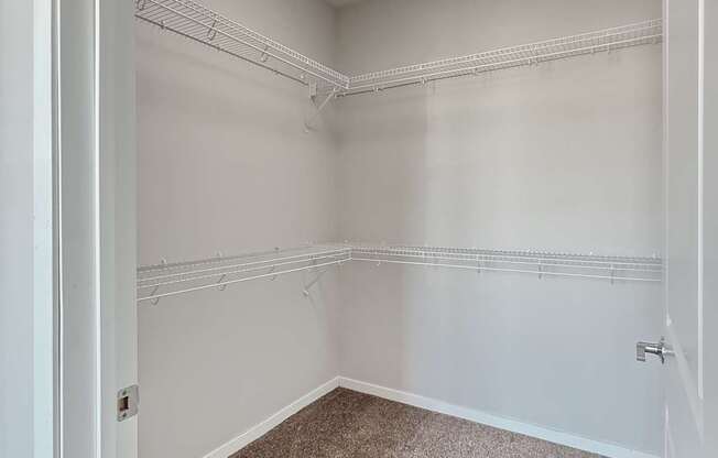 Apartment & Community Amenities in Northeast Minneapolis