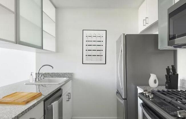 2 beds, 2 baths, $7,095, Unit 2410