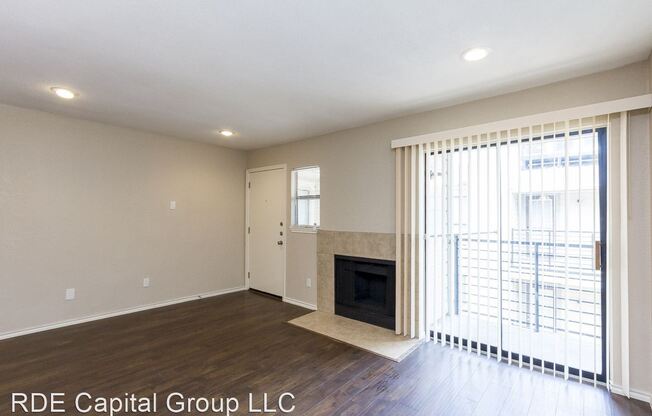 4545 Live Oak / 1317 Annex