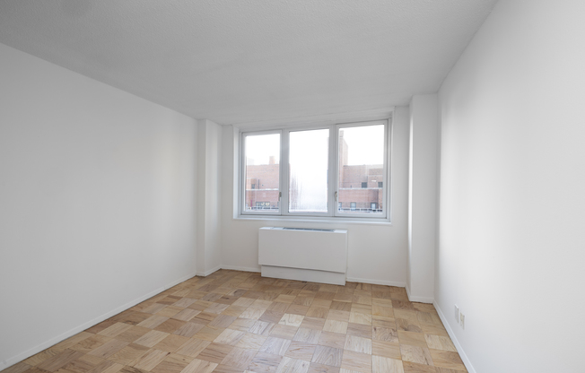1 bed, 1 bath, $5,375, Unit 8H