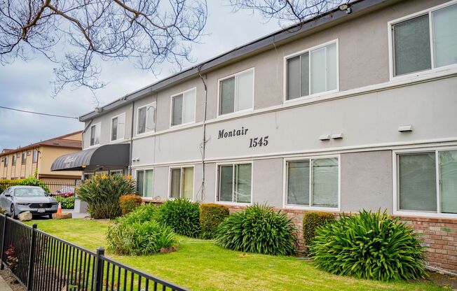 1545/57 Montair Apartments