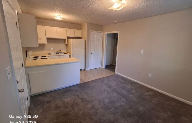 1 bed, 1 bath, 490 sqft, $963, Unit 5237F