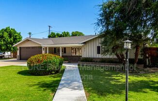 417 E ROSE LN