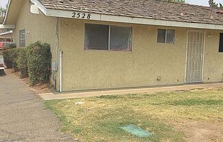 2526 - 2532 W. Caldwell Ave