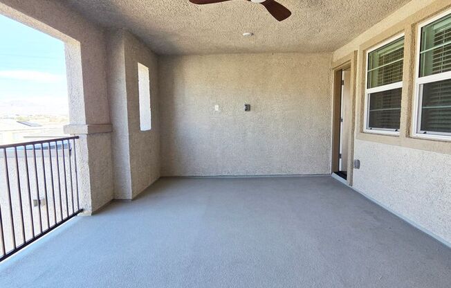 Brand-New Beazer Townhome with Rooftop Deck & Mountain Views