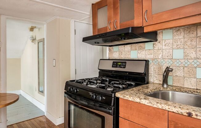 1 bed, 1 bath, $1,750, Unit 3