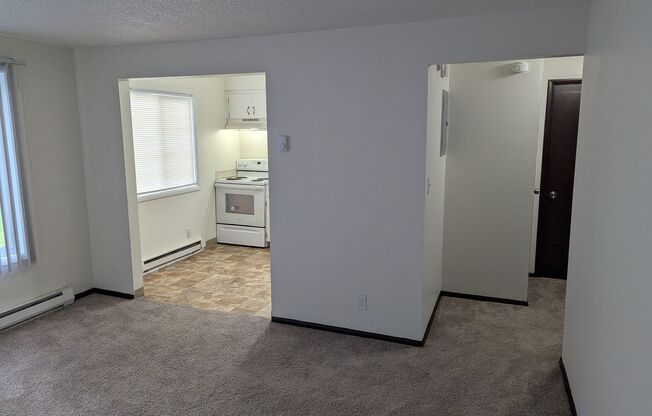 1 bed, 1 bath, $1,050, Unit 4930