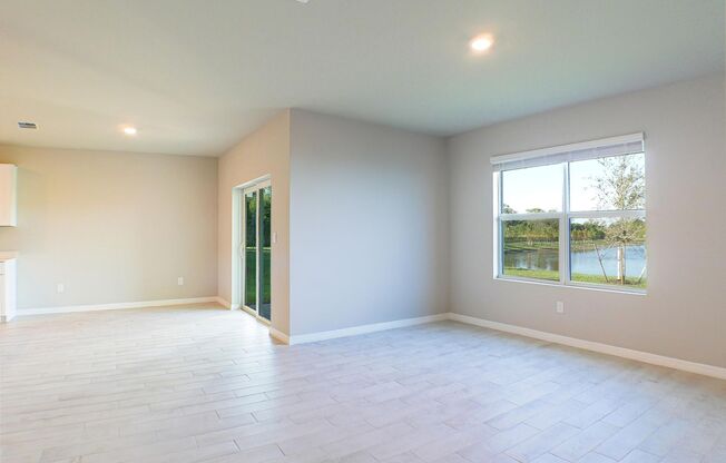 New Construction 4 beds 2 baths with lake view in Fort Myers